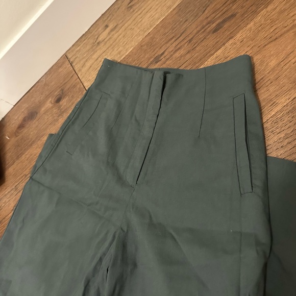 Dynamite - High Waisted Pleated Pants - 00 - Picture 2 of 3